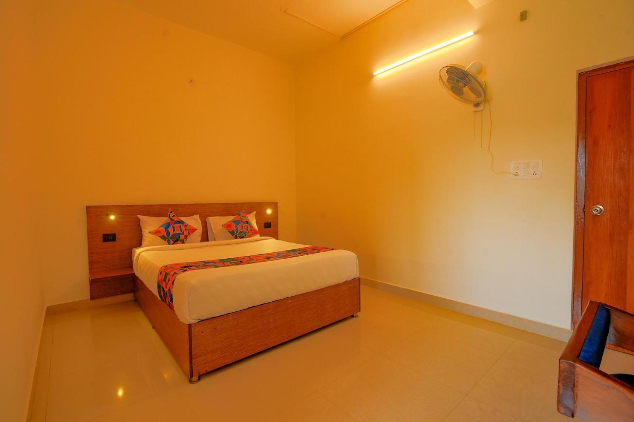 Fabhotel Gr Lake View - Btm Layout Bangalore Exterior foto